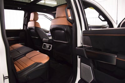 2024 Ford F-350SD Platinum Tremor Off-Road 6-3/4' Box