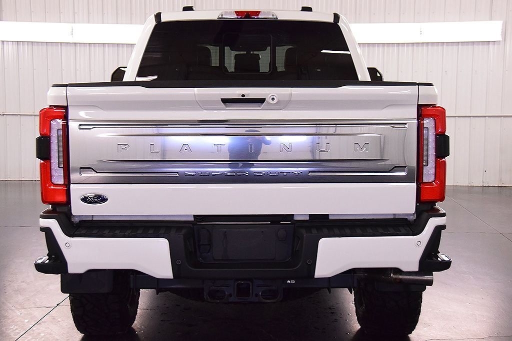 2024 Ford F-350SD Platinum Tremor Off-Road 6-3/4' Box
