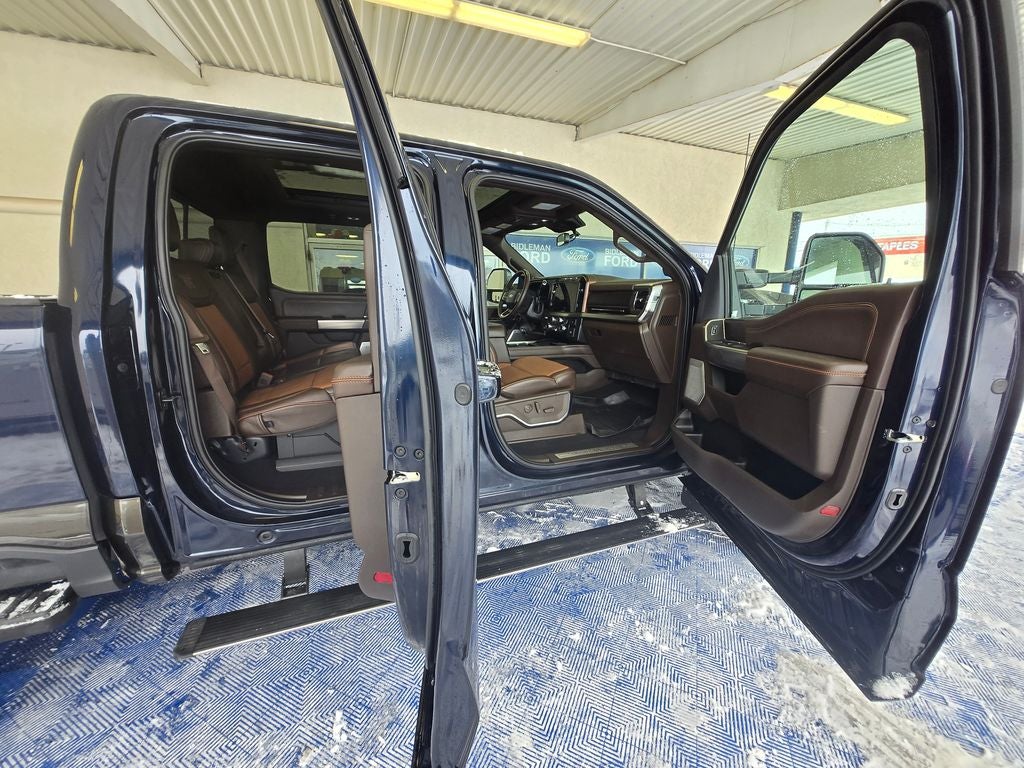 2024 Ford F-350SD King Ranch 6-3/4' Box