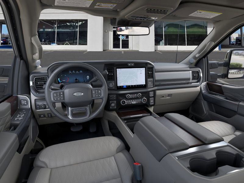 2026 Ford F-350SD Platinum Tremor Off-Road 6-3/4' Box