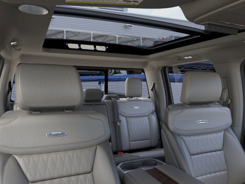 2026 Ford F-350SD Platinum Tremor Off-Road 6-3/4' Box