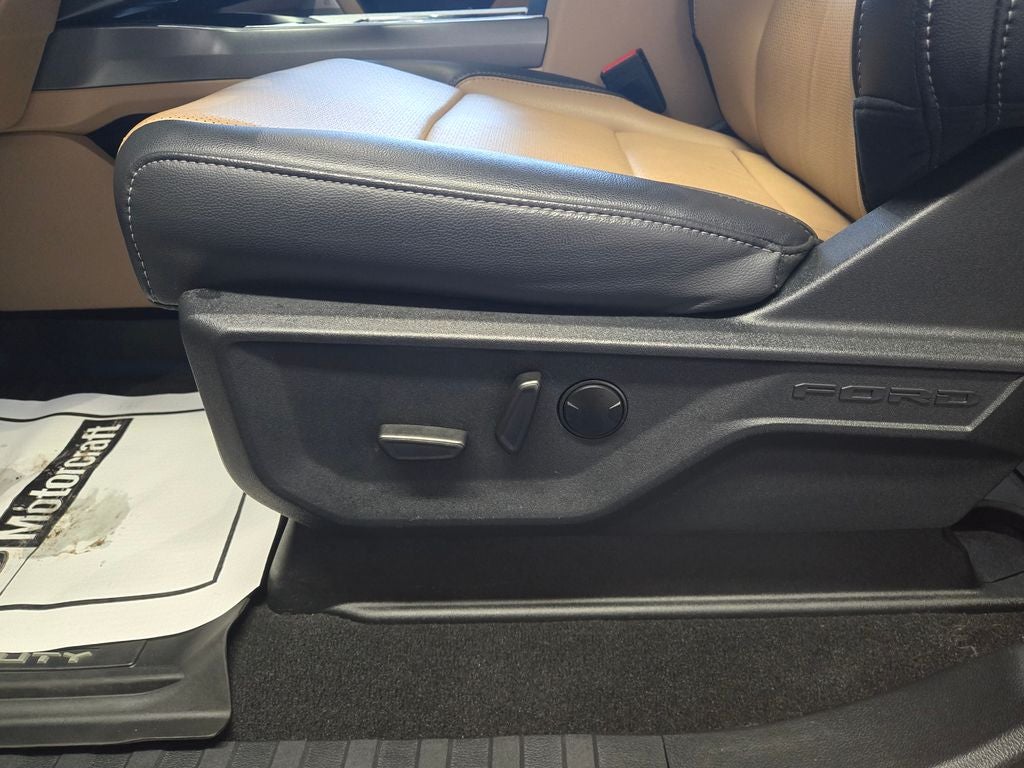 2025 Ford F-350SD Lariat 6-3/4' Box