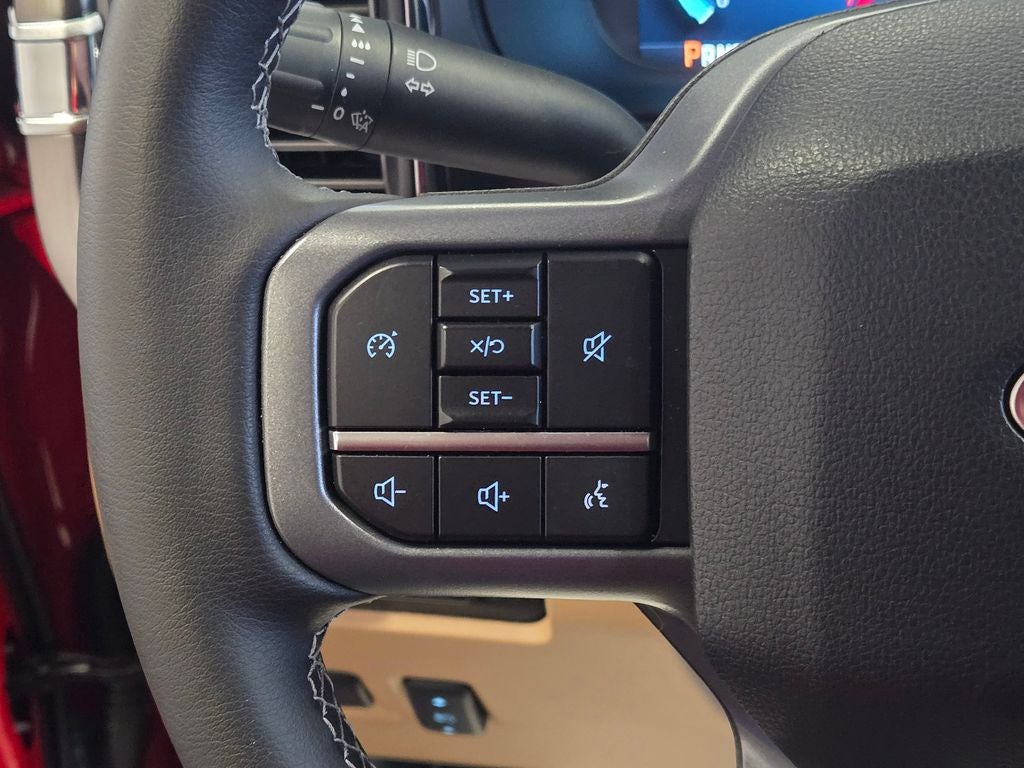 2025 Ford F-350SD Lariat 6-3/4' Box