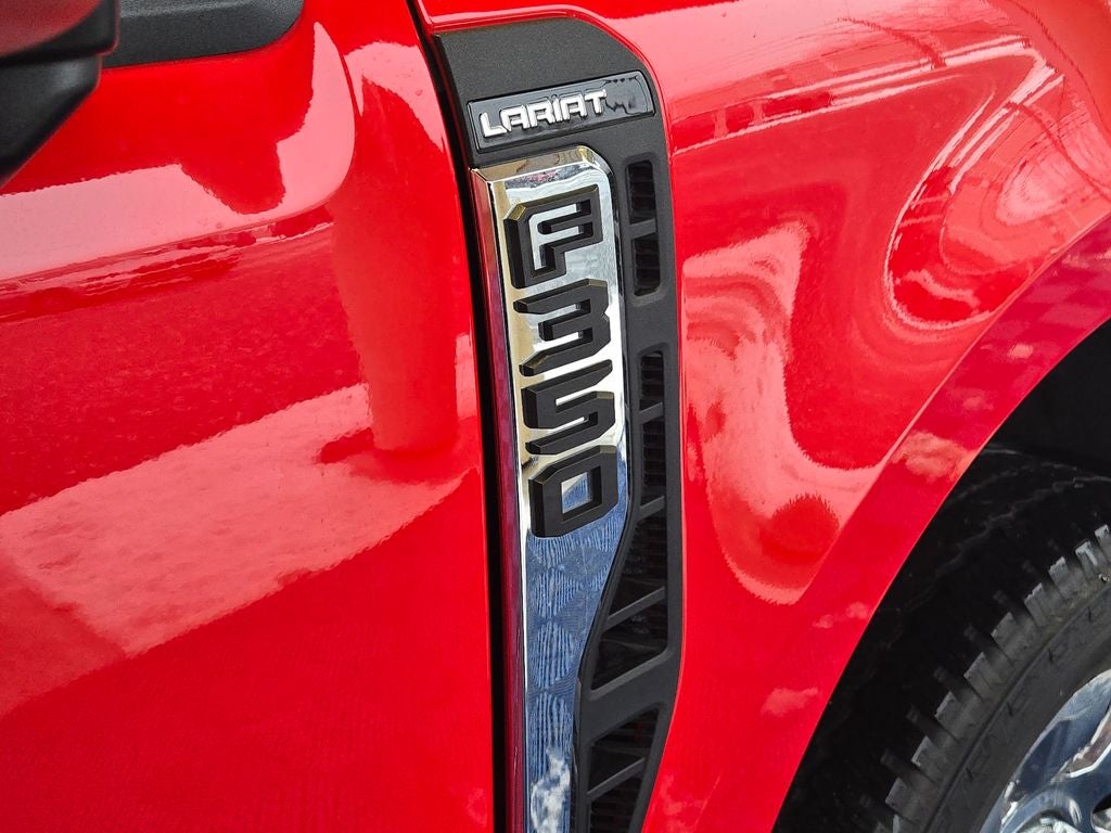 2025 Ford F-350SD Lariat 6-3/4' Box