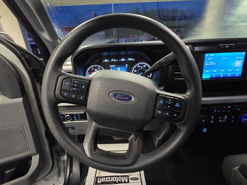 2025 Ford F-350SD XLT 6-3/4' Box