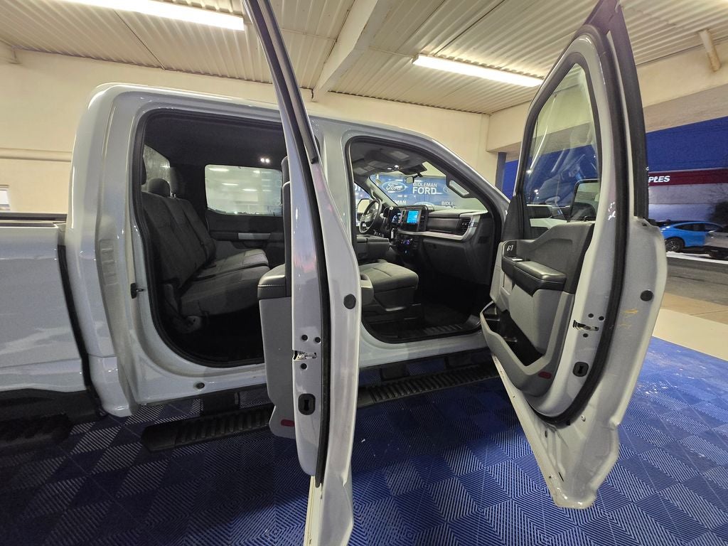 2025 Ford F-350SD XLT 6-3/4' Box