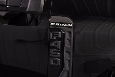2025 Ford F-450SD Platinum DRW 8' Box