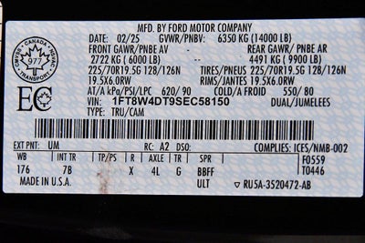 2025 Ford F-450SD Platinum DRW 8' Box