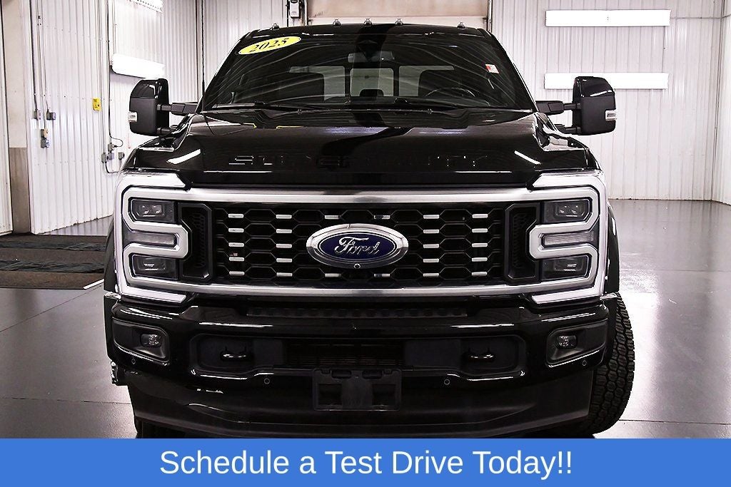 2025 Ford F-450SD Platinum DRW 8' Box