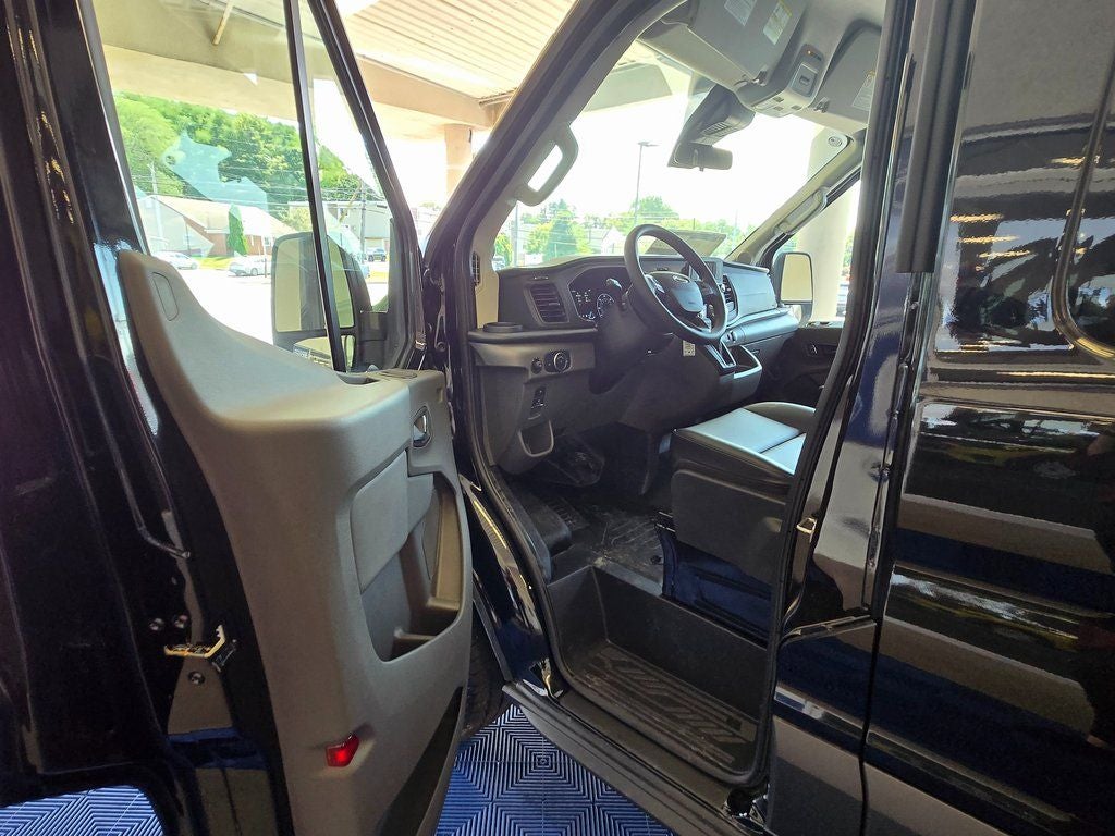 2025 Ford Transit-250 Base