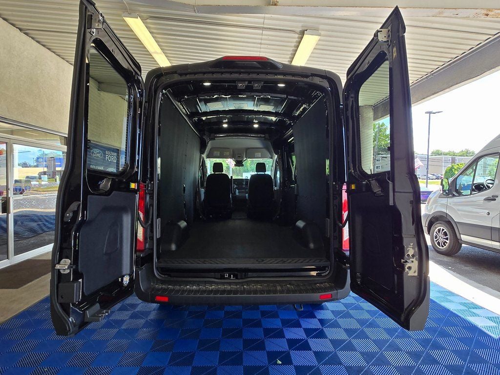 2025 Ford Transit-250 Base