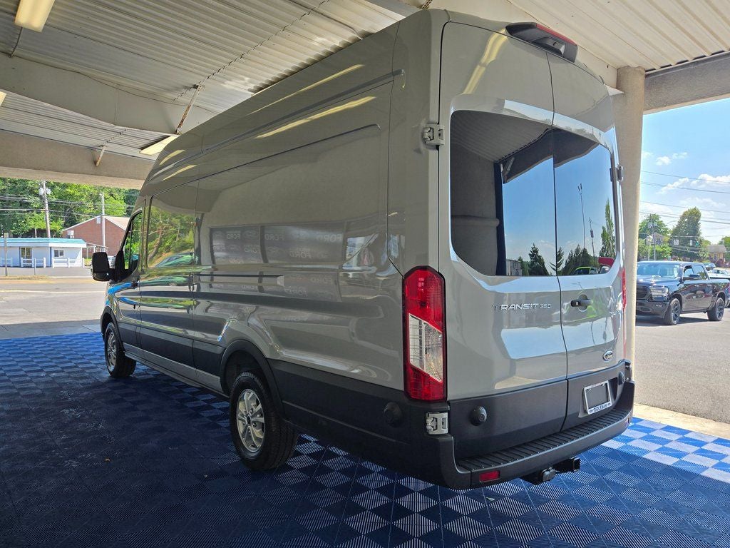 2025 Ford Transit-350 Base