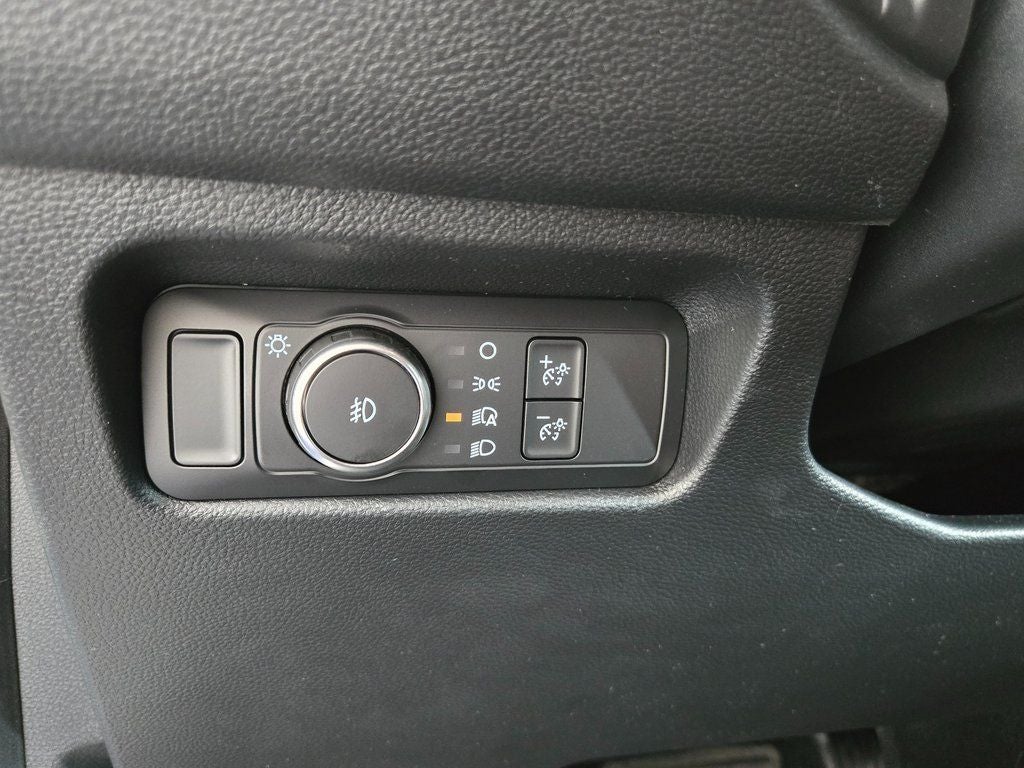 2025 Ford Ranger XL STX