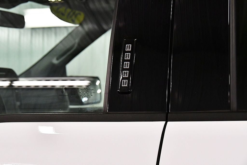 2023 Ford F-150 XLT 5-1/2' Box