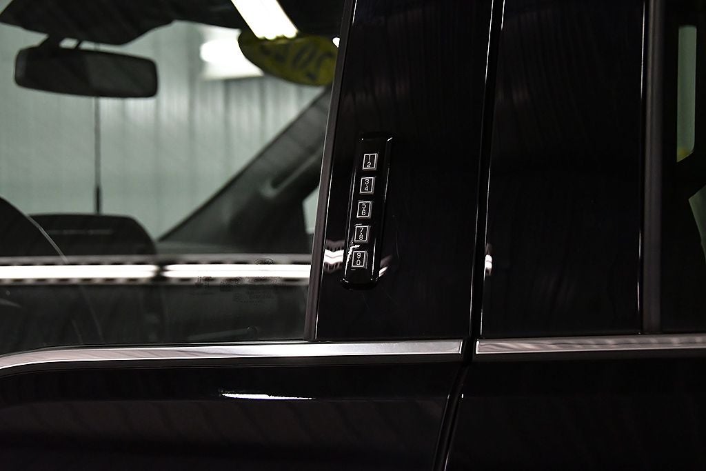 2023 Ford F-150 Lariat 5-1/2' Box
