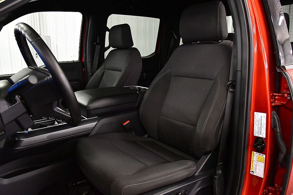 2023 Ford F-150 XLT Sport 5-1/2' Box