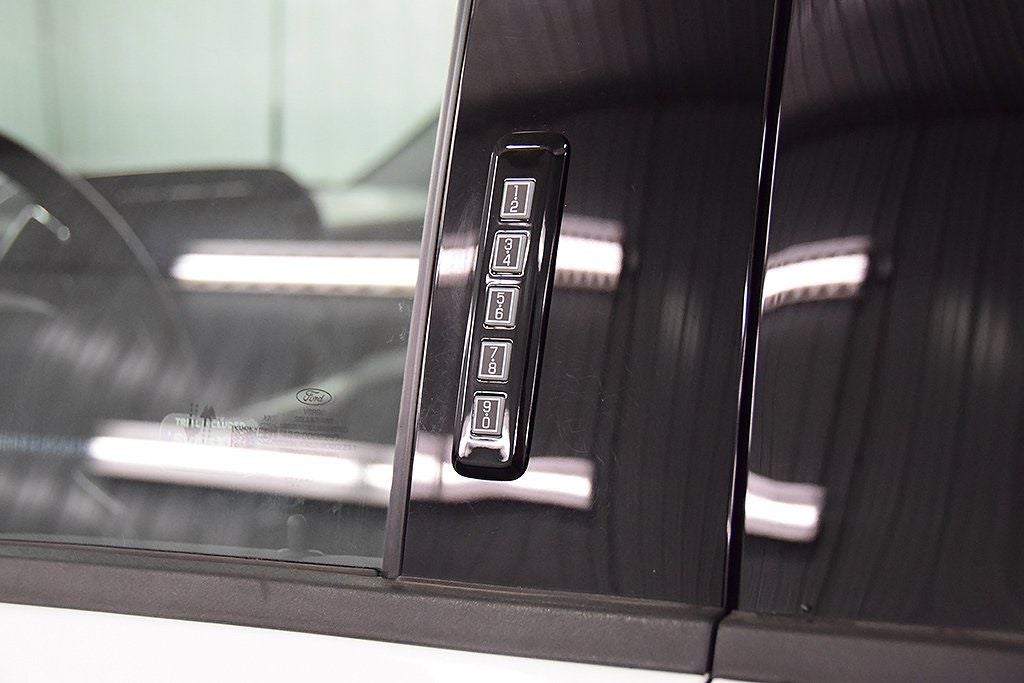 2023 Ford F-150 XLT 5-1/2' Box