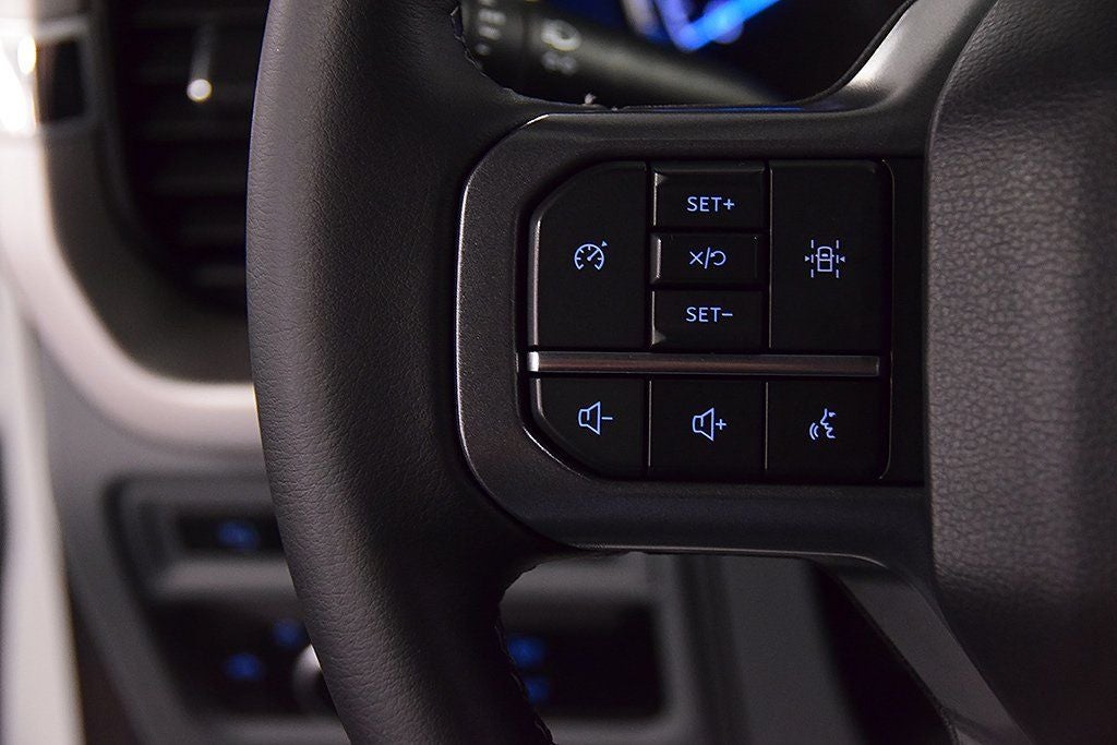 2023 Ford F-150 XLT 5-1/2' Box