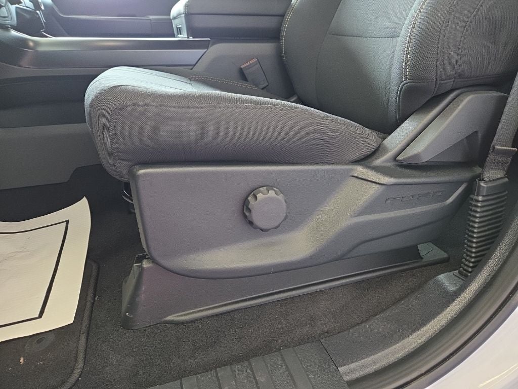 2025 Ford F-150 STX 5-1/2' Box