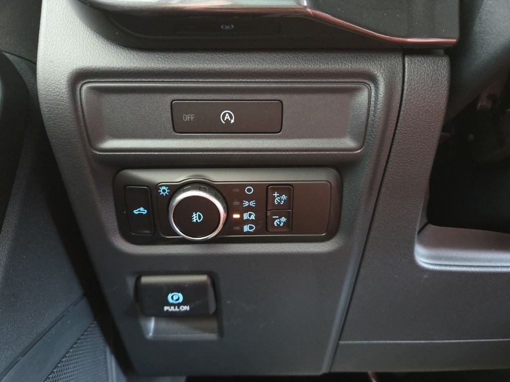 2025 Ford F-150 STX 5-1/2' Box