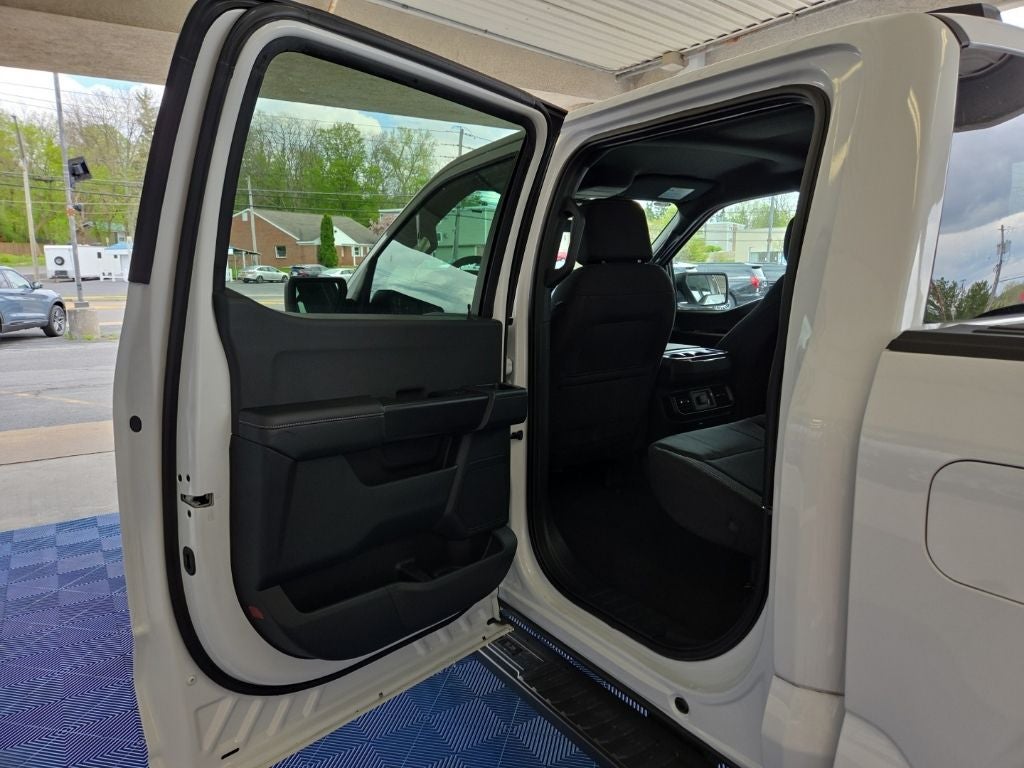 2025 Ford F-150 STX 5-1/2' Box