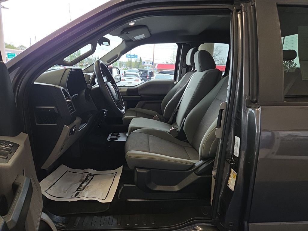 2018 Ford F-150 XL 8' Box