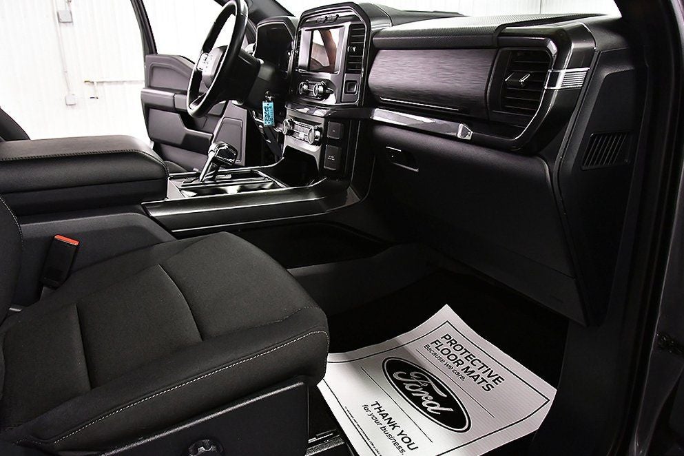 2022 Ford F-150 XLT Sport 5-1/2' Box