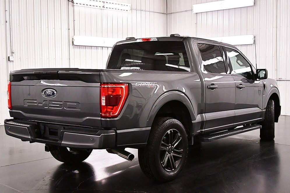 2022 Ford F-150 XLT Sport 5-1/2' Box