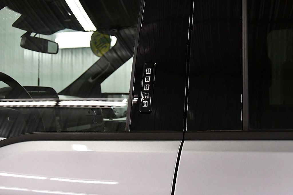 2023 Ford F-150 XLT Sport 5-1/2' Box
