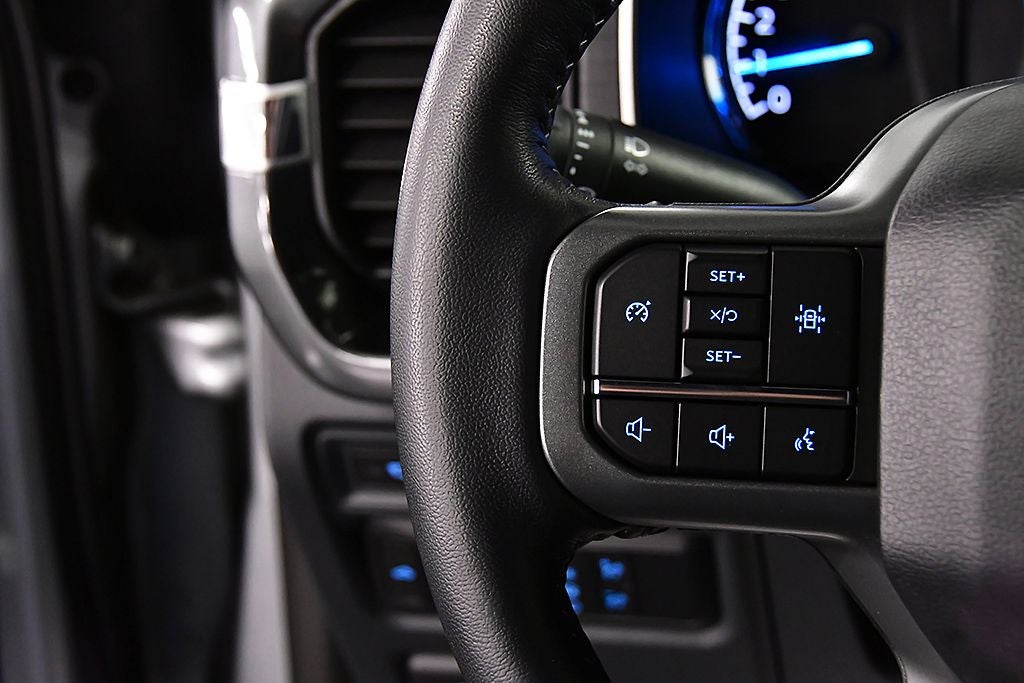 2022 Ford F-150 XLT Sport 5-1/2' Box