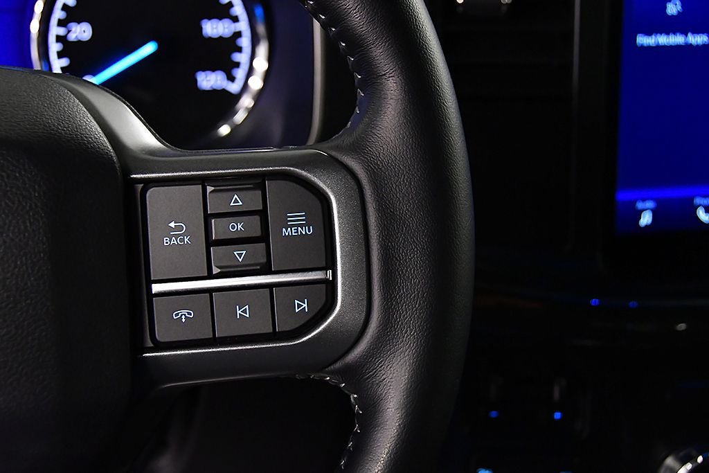 2022 Ford F-150 XLT Sport 5-1/2' Box