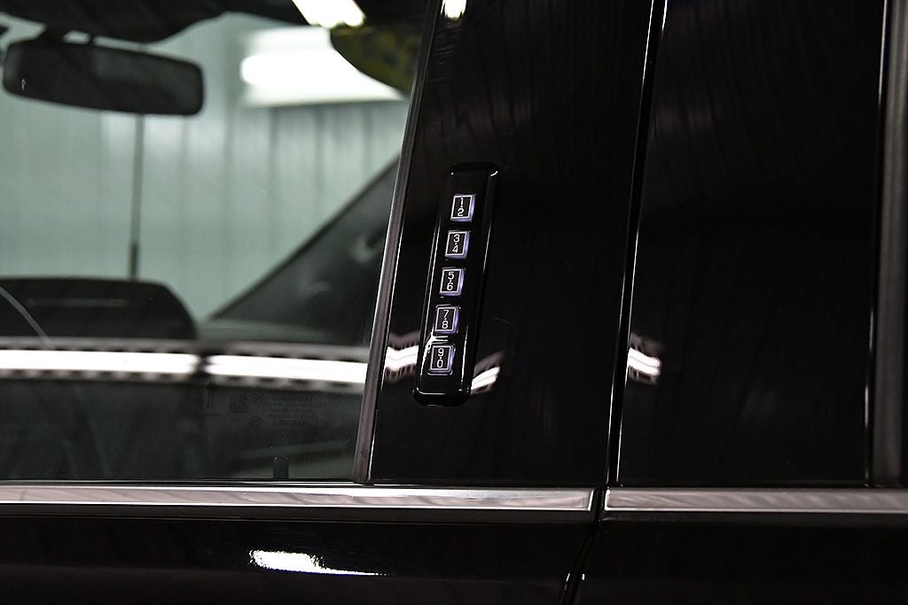 2023 Ford F-150 Lariat 5-1/2' Box