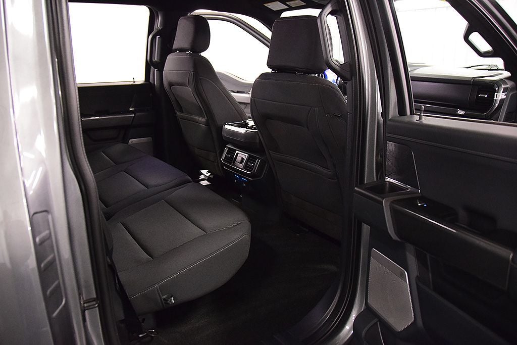 2022 Ford F-150 XLT Sport 5-1/2' Box