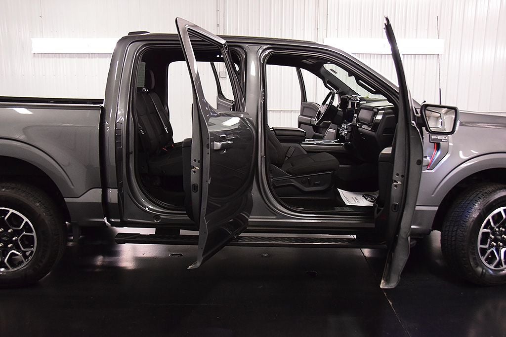 2022 Ford F-150 XLT Sport 5-1/2' Box