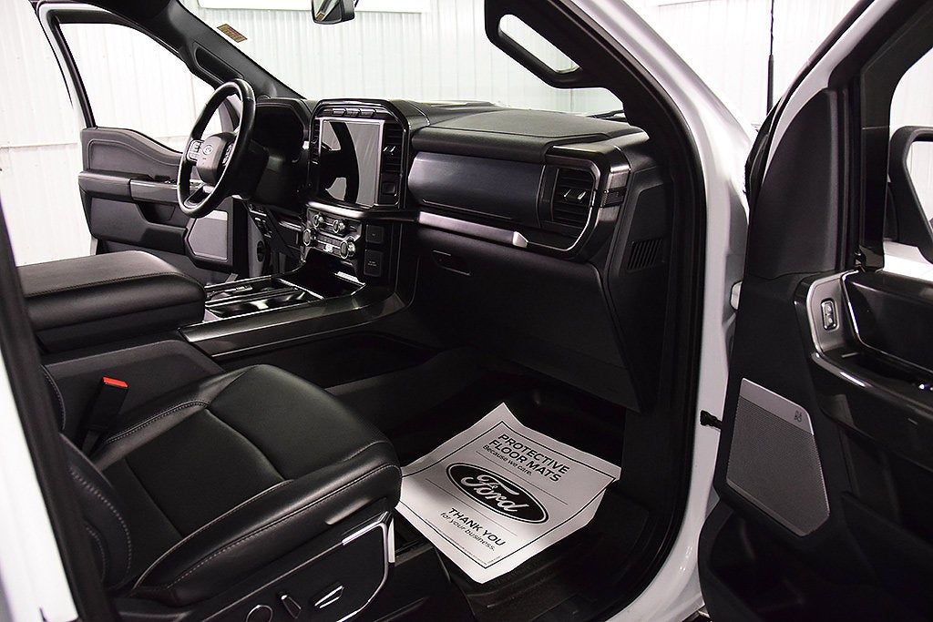 2023 Ford F-150 Lariat Sport 5-1/2' Box