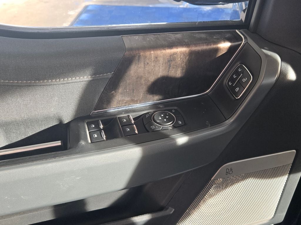 2023 Ford F-150 Lariat 5-1/2' Box