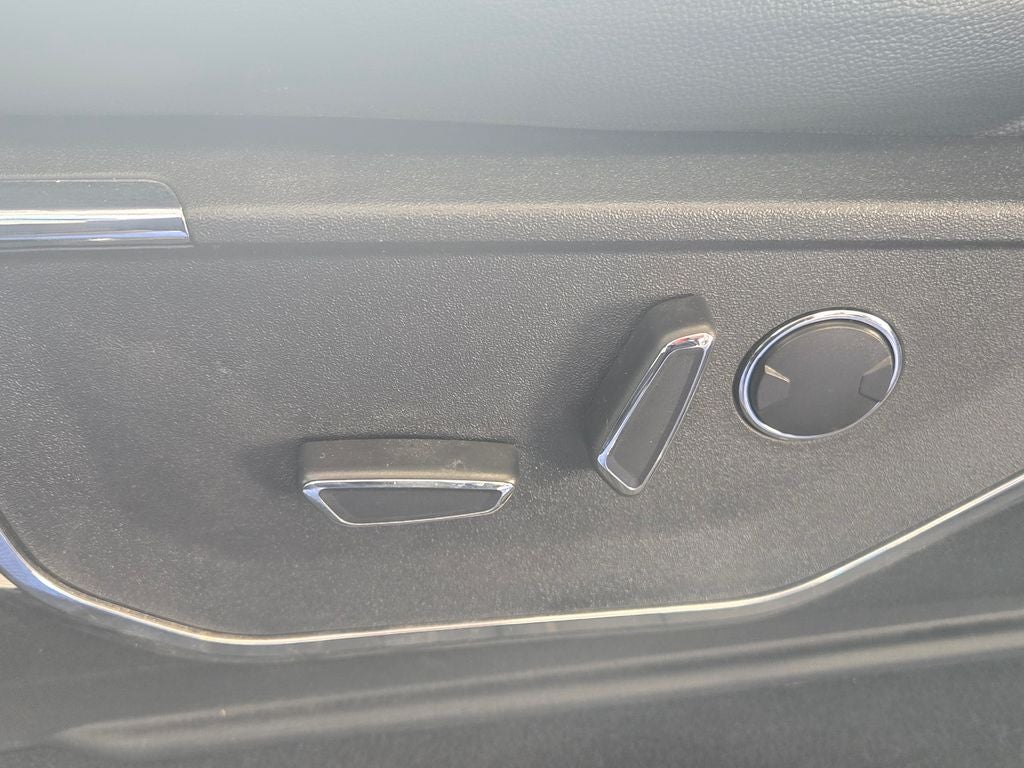 2023 Ford F-150 Lariat 5-1/2' Box