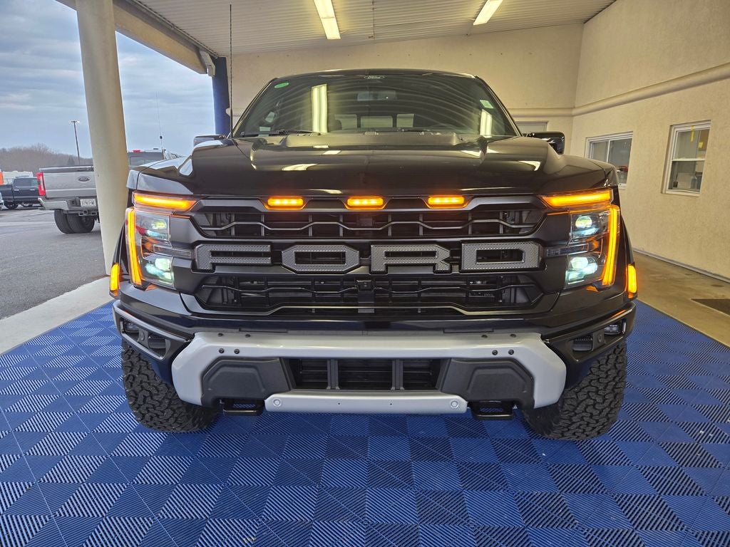 2025 Ford F-150 Raptor 37 5-1/2' Box