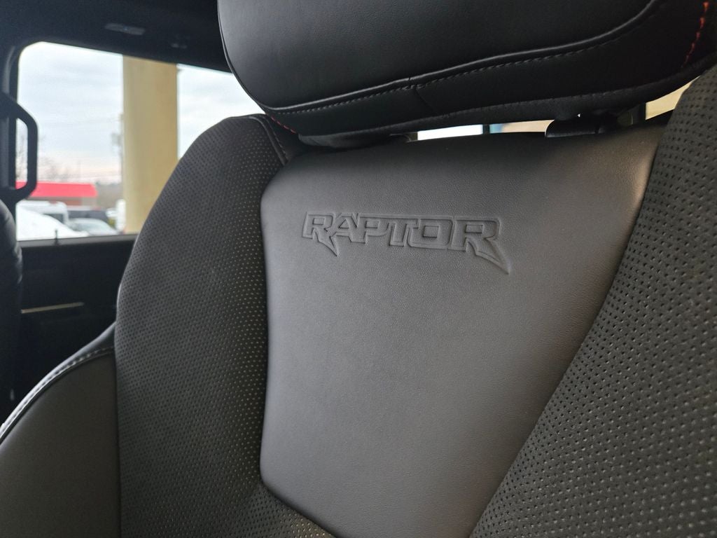 2025 Ford F-150 Raptor 37 5-1/2' Box