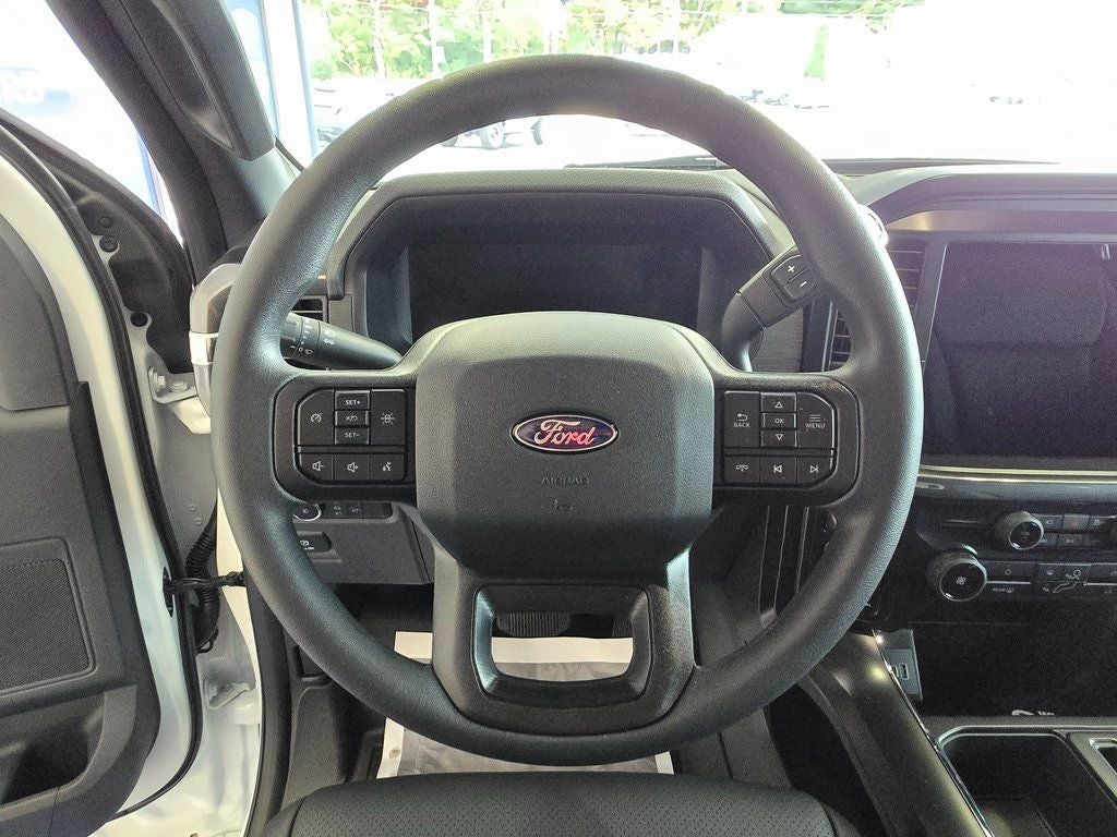 2025 Ford F-150 STX 5-1/2' Box Rocky Ridge