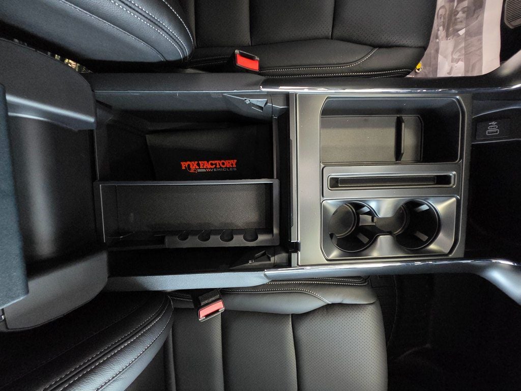 2025 Ford F-150 STX 5-1/2' Box Rocky Ridge