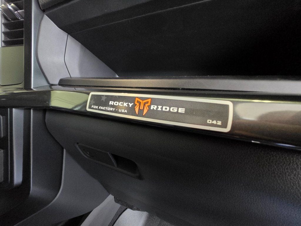 2025 Ford F-150 STX 5-1/2' Box Rocky Ridge