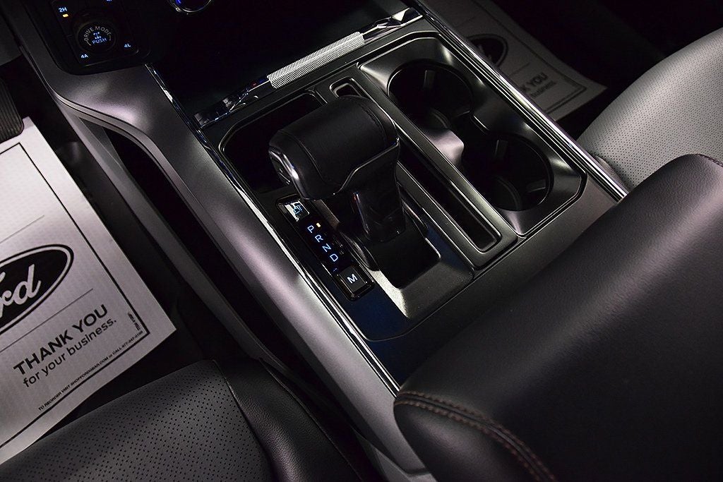 2025 Ford F-150 Lariat 5-1/2' Box