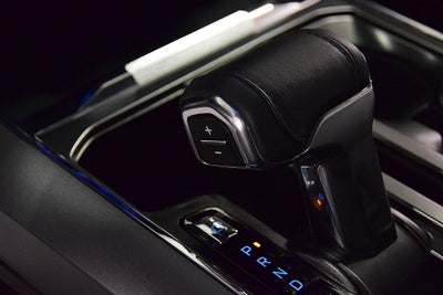 2025 Ford F-150 Lariat 5-1/2' Box