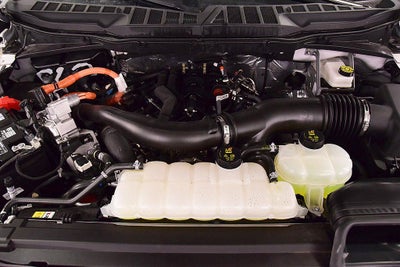 2025 Ford F-150 Lariat 5-1/2' Box