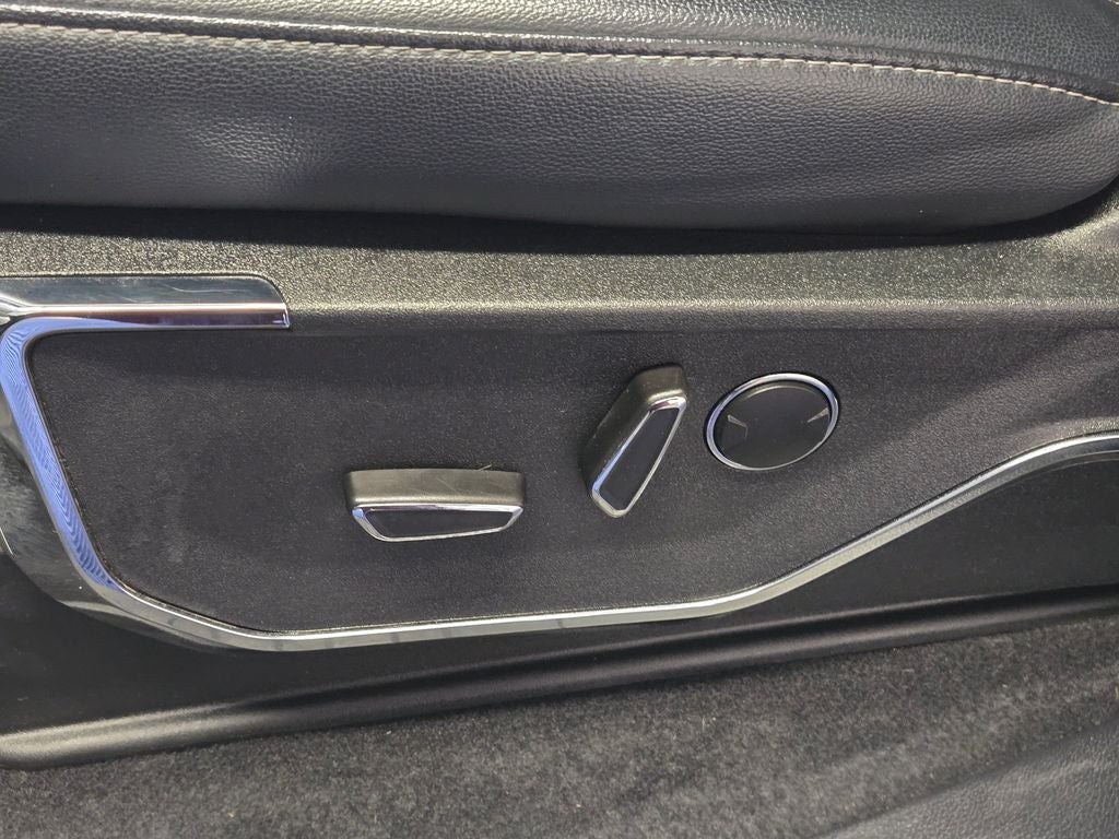 2024 Ford F-150 Lariat 5-1/2' Box