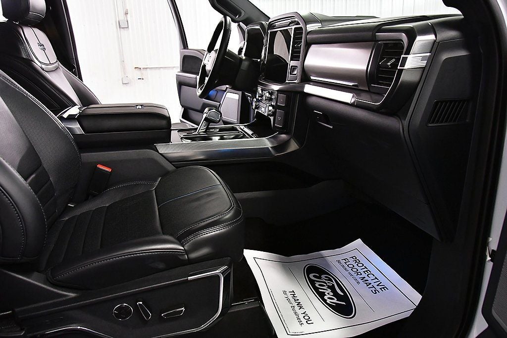 2025 Ford F-150 Platinum 5-1/2' Box