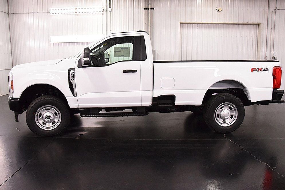 2026 Ford F-350SD XL 8' Box