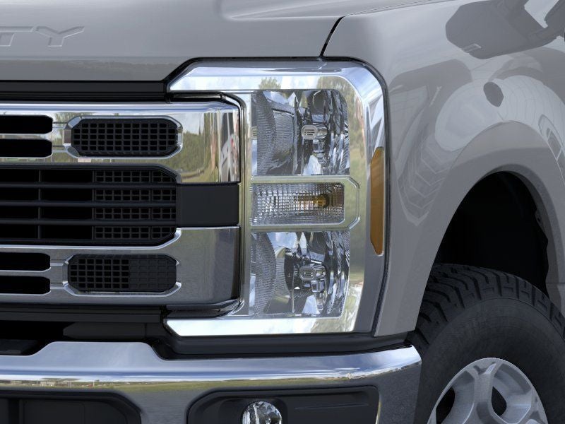 2026 Ford F-350SD XLT 8' Box