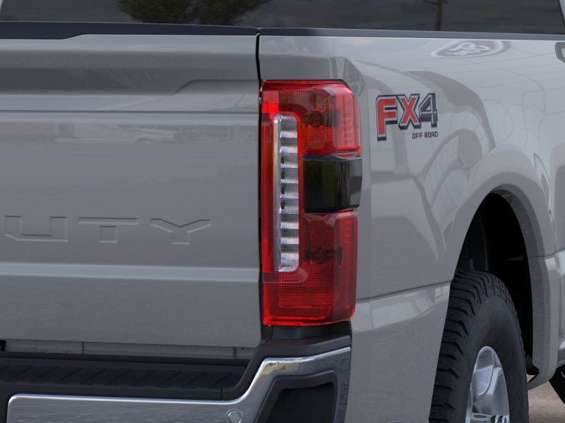 2026 Ford F-350SD XLT 8' Box